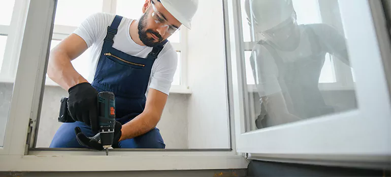 Replace Broken Window Pane in Kingston, ON